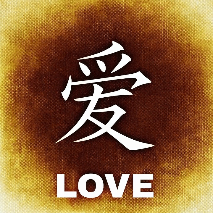 Biểu tượng khác nhau của Trung Quốc cho tình yêu, hòa bình và hạnh phúc