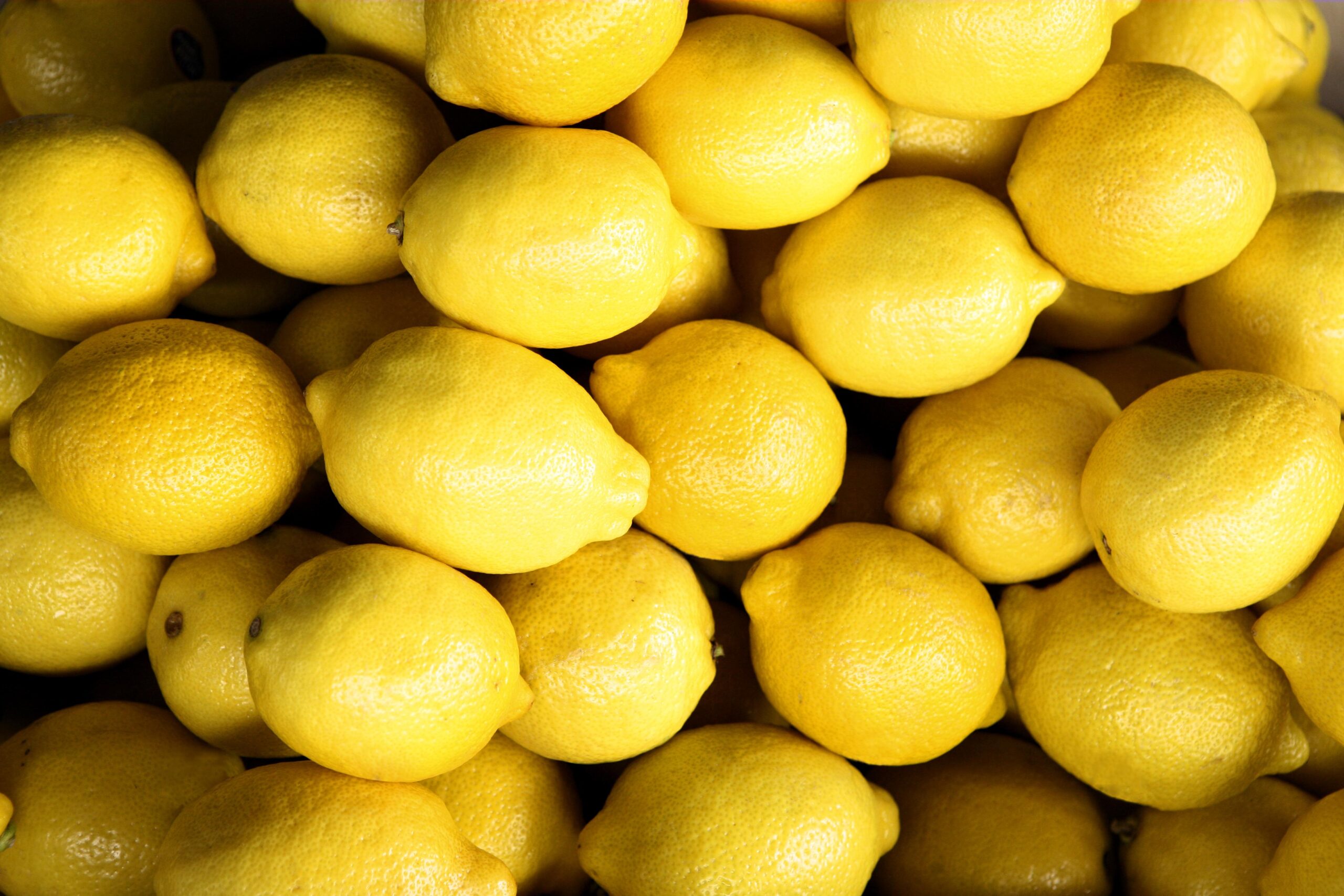 How To Use 9 Lemons In A Bowl [Feng Shui Negativity Cure]